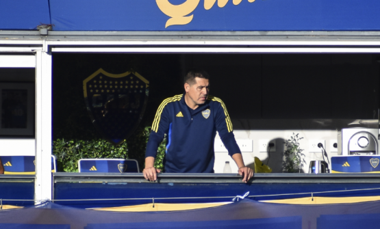 La caída ante Racing también es de Riquelme