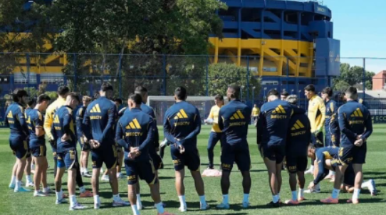 Cavani, Palacios y Battaglia siguen diferenciados y preocupan a Boca