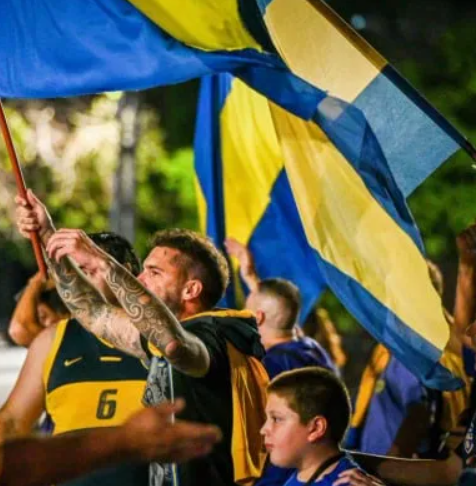 Banderazo en Núñez: Boca copó la previa del clásico