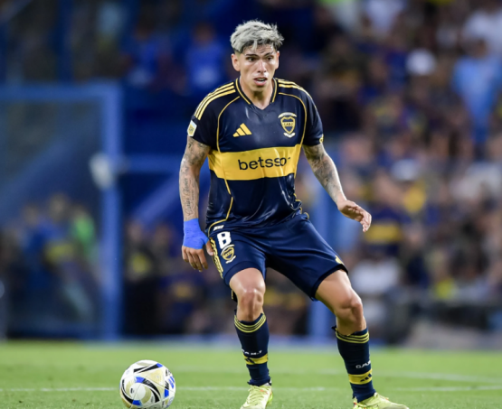 El Dt tomó una decisión con Palacios y cambió su futuro en Boca