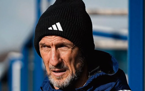 Arruabarrena dio su primera lista oficial en Boca