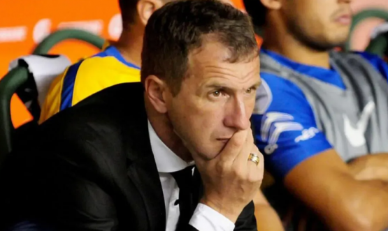 Boca blindó a Brey pese a que Arruabarrena lo relegó