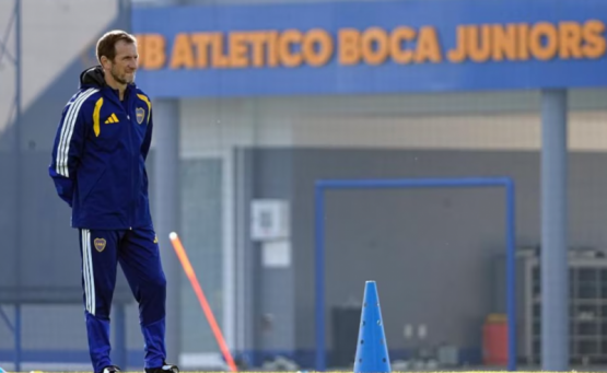 Boca va por otro 9: los dos delanteros que analiza el Vasco