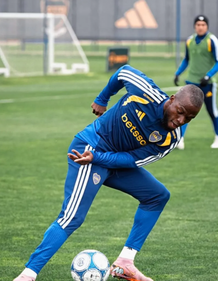 Valencia acelera y ya tiene fecha apuntada para debutar en Boca