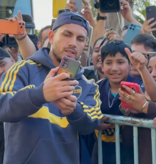 Boca ya está en Córdoba para jugarse todo ante Vélez
